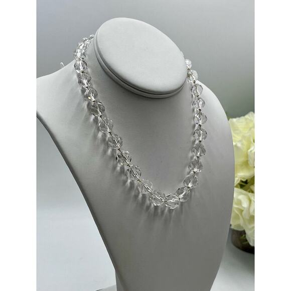Faceted Rock Crystal Graduated Vintage Gold Filled Clasp Single Strand Necklace - Picture 4 of 16